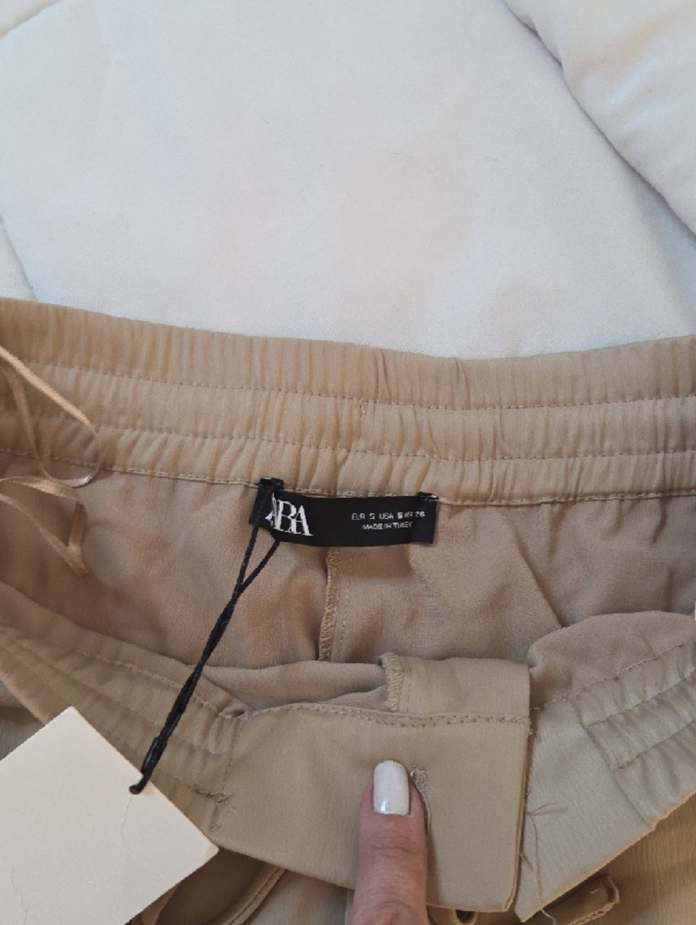 ZARA Beige Cargo Drawstring Shorts - Picture 3 of 5